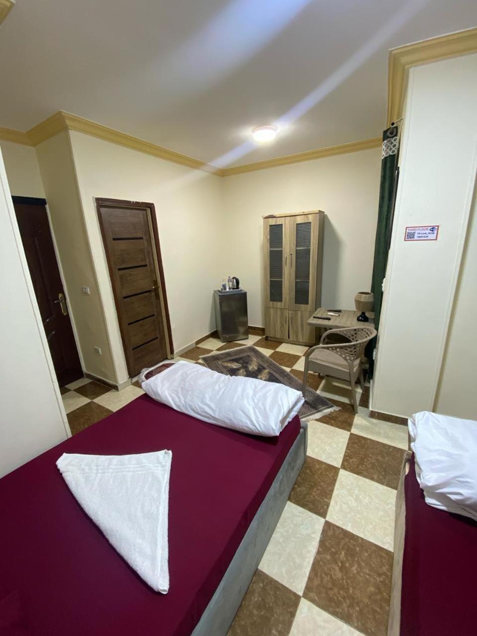 Explore Stars Pyramids View Hotel Kafrat al Jabal