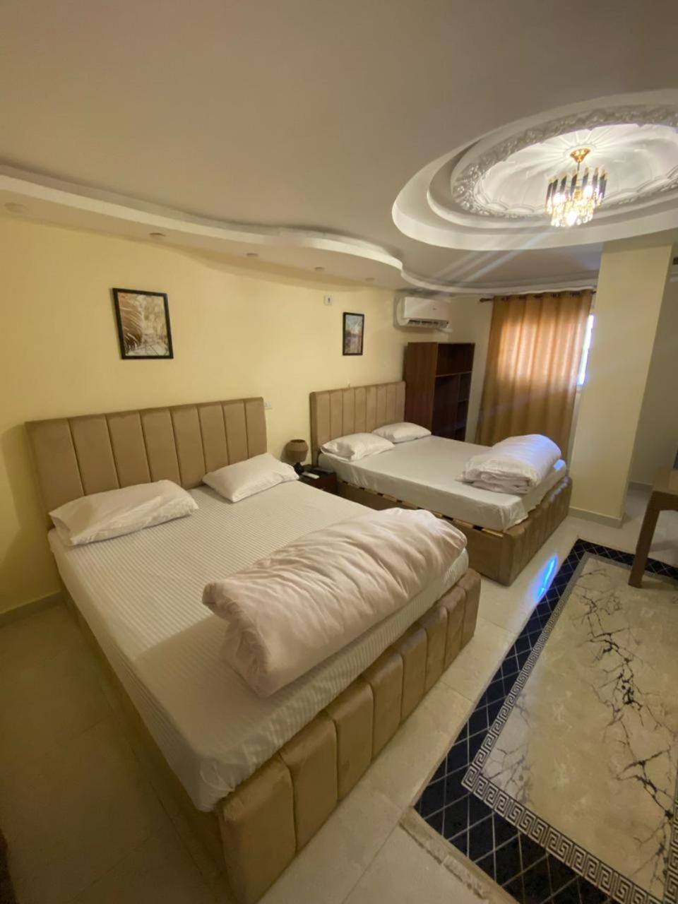 Explore Stars Pyramids View 3*